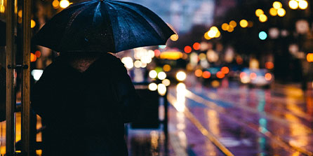 亚博体育-网球赛场焦点！德国队对阵美国队，战术博弈精彩纷呈，教练斗智斗勇